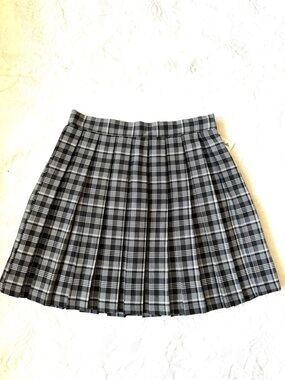 Grey Plaid Pleated Mini Skirt